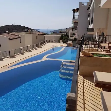 Lovely 2 Bedroom With Stunning Sea Views Daire