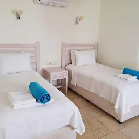 Daire Lovely 2 Bedroom With Stunning Sea Views