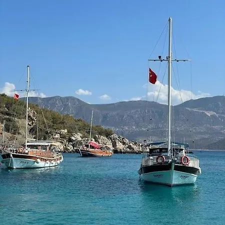 Lovely 2 Bedroom With Stunning Sea Views Daire Kaş